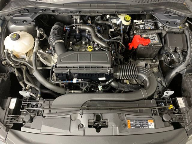 Used 2025 Ford Escape ST-Line AWD/4WD image 32