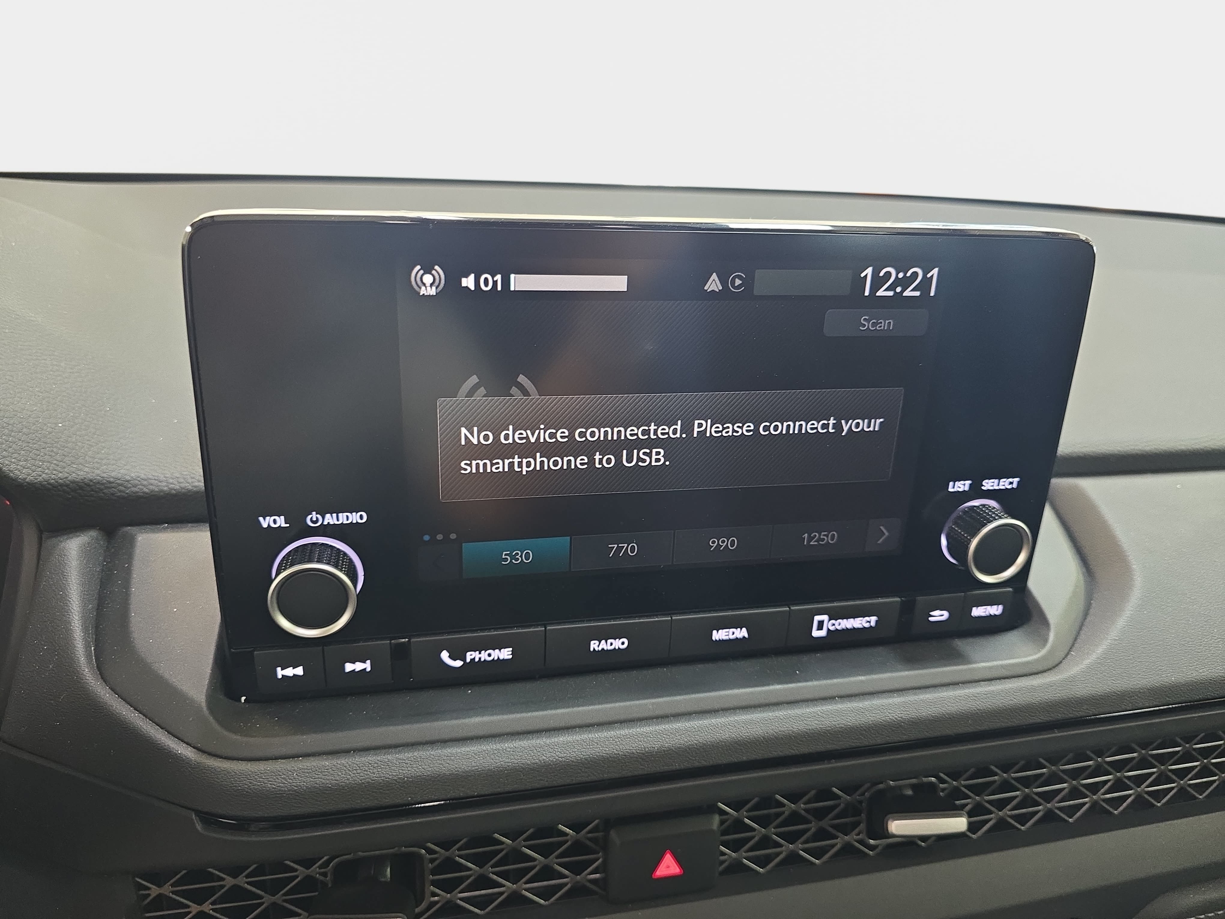 Used 2023 Honda Accord EX image 19