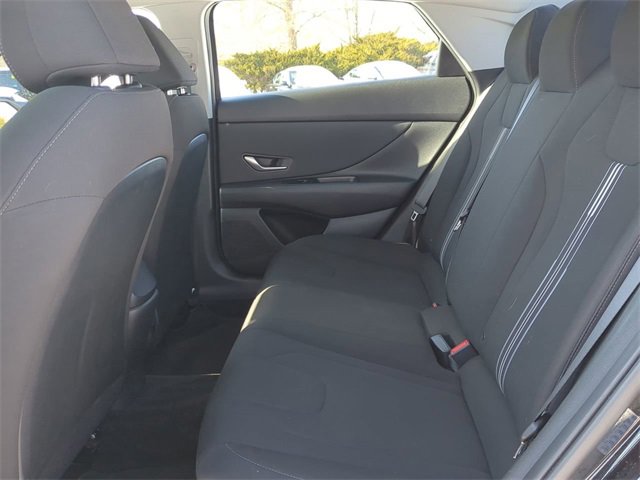 Used 2023 Hyundai Elantra SEL w/ Convenience Package image 12