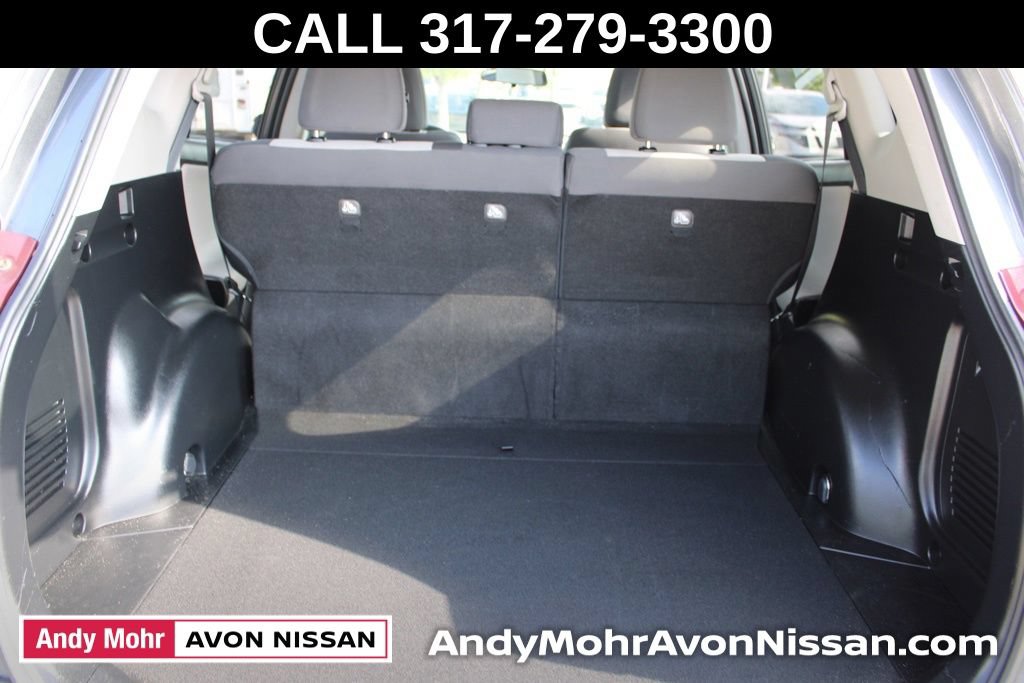 Used 2014 Toyota RAV4 XLE AWD/4WD image 11