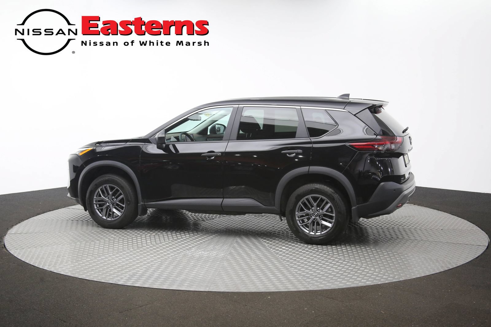 Used 2023 Nissan Rogue S AWD/4WD image 58