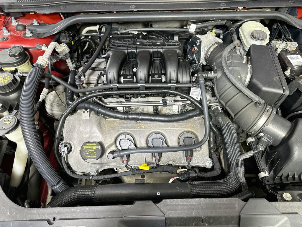 Used 2012 Ford Taurus Limited FWD image 9