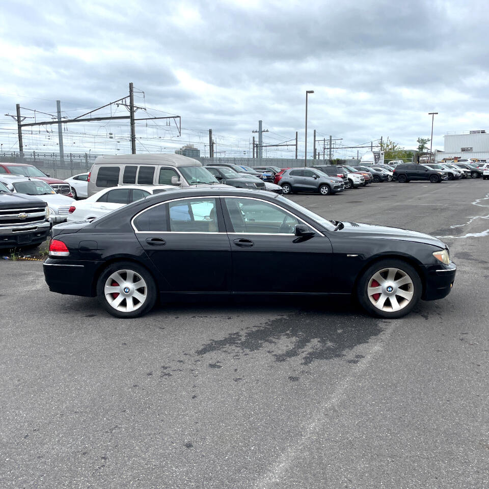 Used 2007 BMW 750i image 4