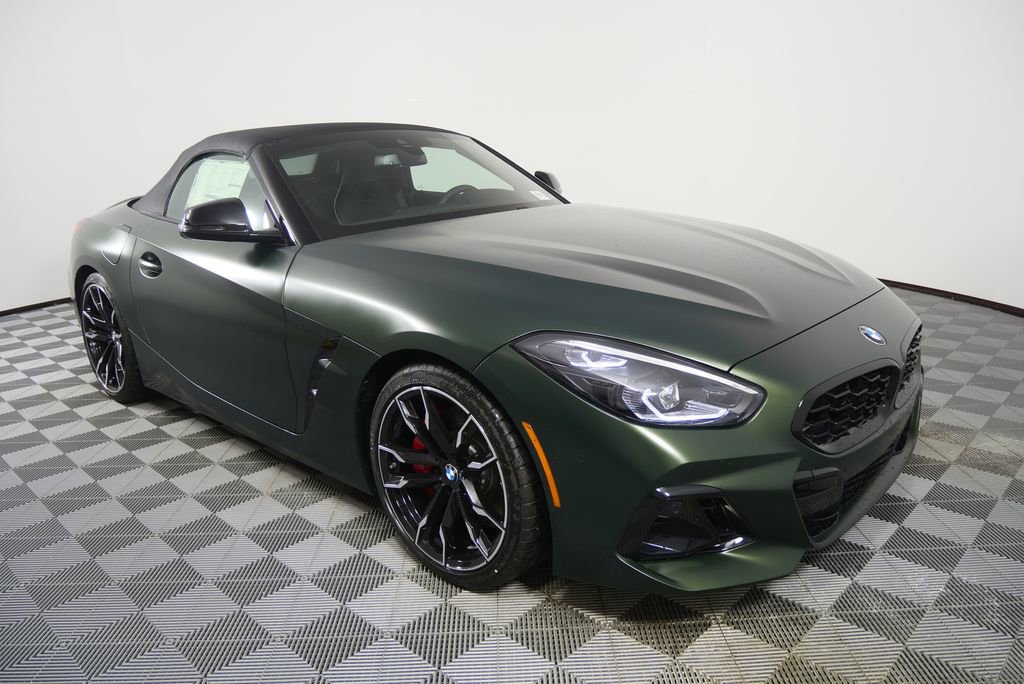 New 2026 BMW Z4 M40i w/ Premium Package image 2
