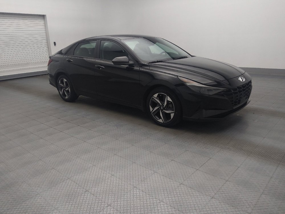 Used 2023 Hyundai Elantra SEL w/ Convenience Package image 11