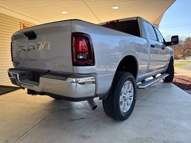 Used 2027 RAM 2500 Big Horn AWD/4WD image 3