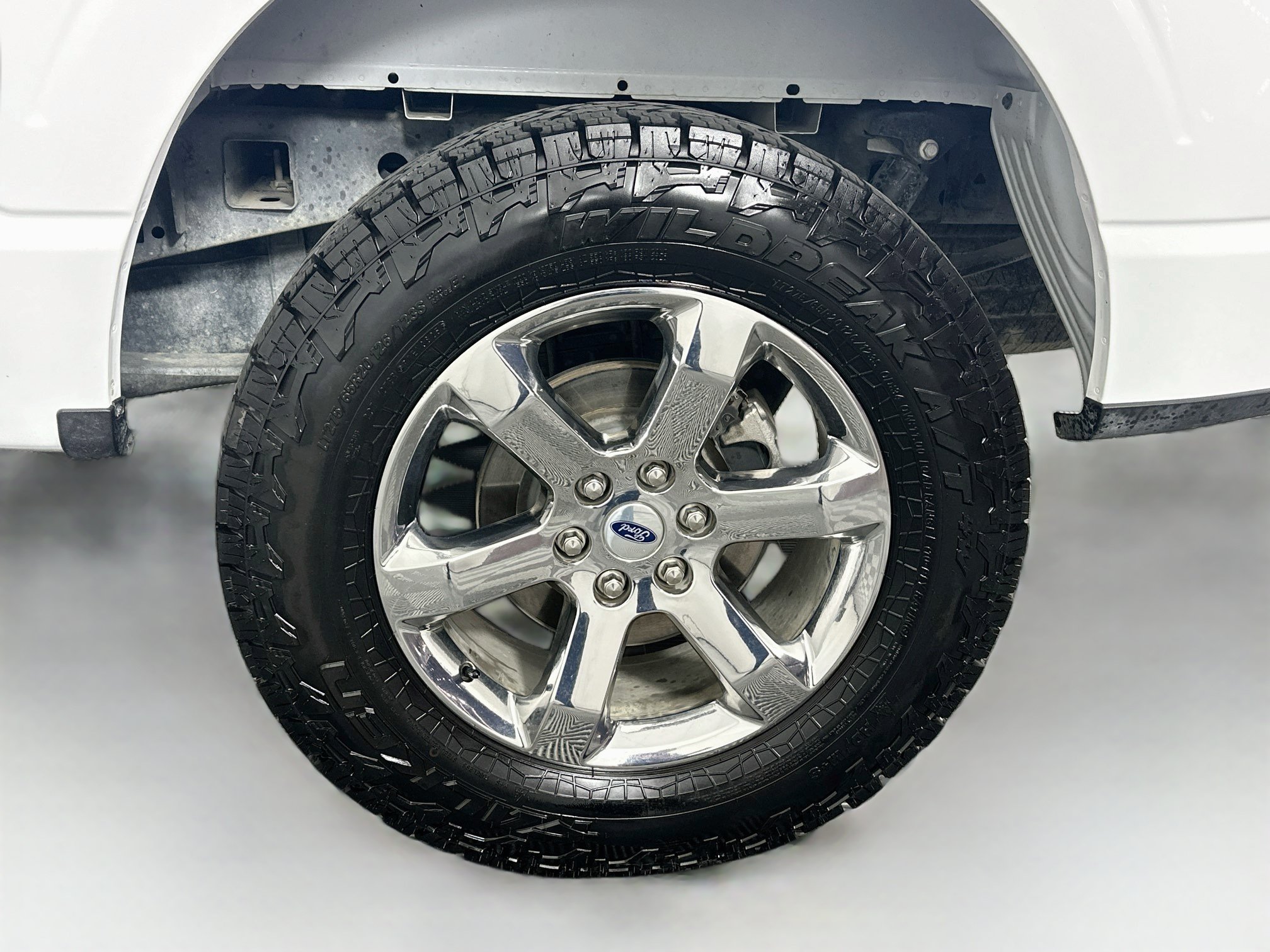Used 2023 Ford F150 Lariat w/ Equipment Group 502A High AWD/4WD image 11
