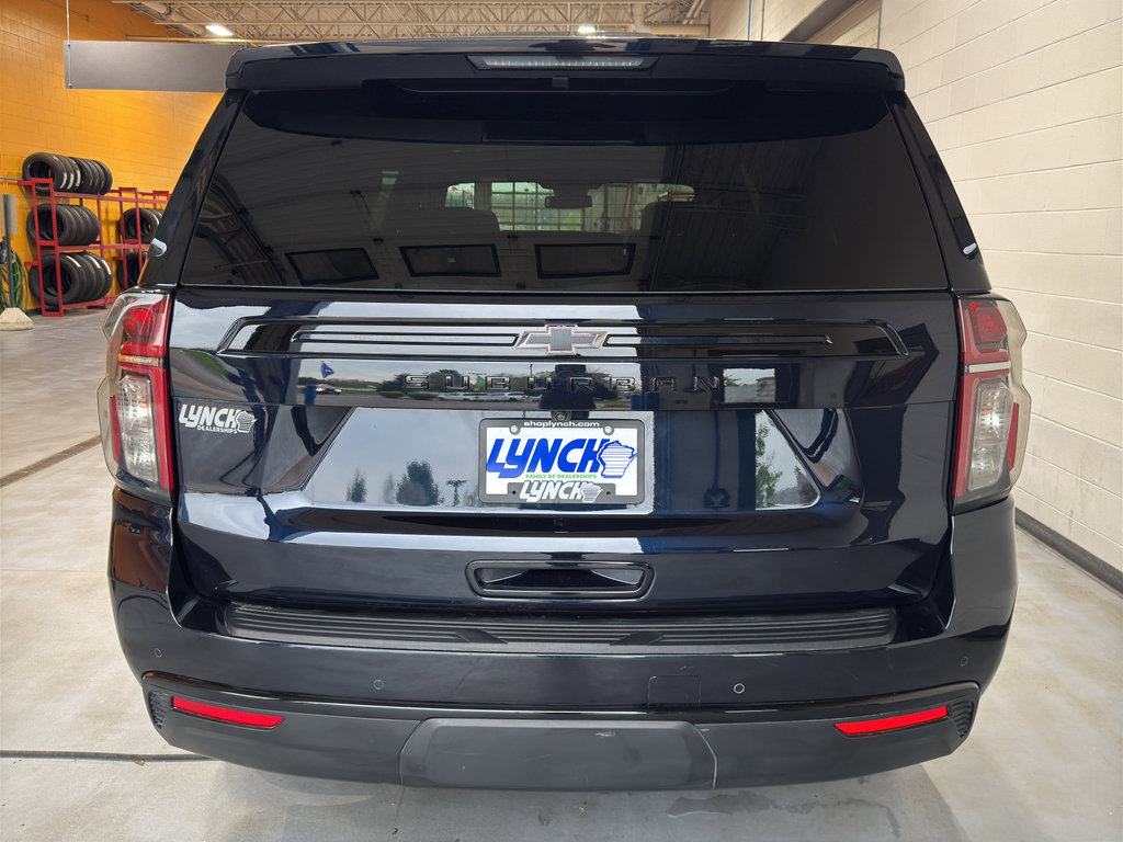 Used 2024 Chevrolet Suburban Z71 w/ Luxury Package AWD/4WD image 4