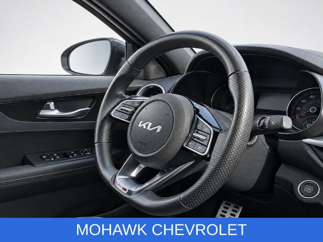 Used 2022 Kia Forte GT-Line FWD image 25