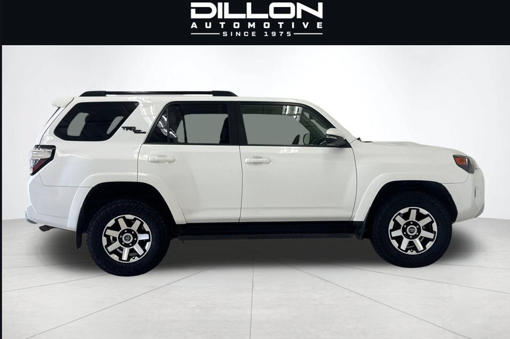 Used 2021 Toyota 4Runner TRD Off-Road Premium AWD/4WD image 3