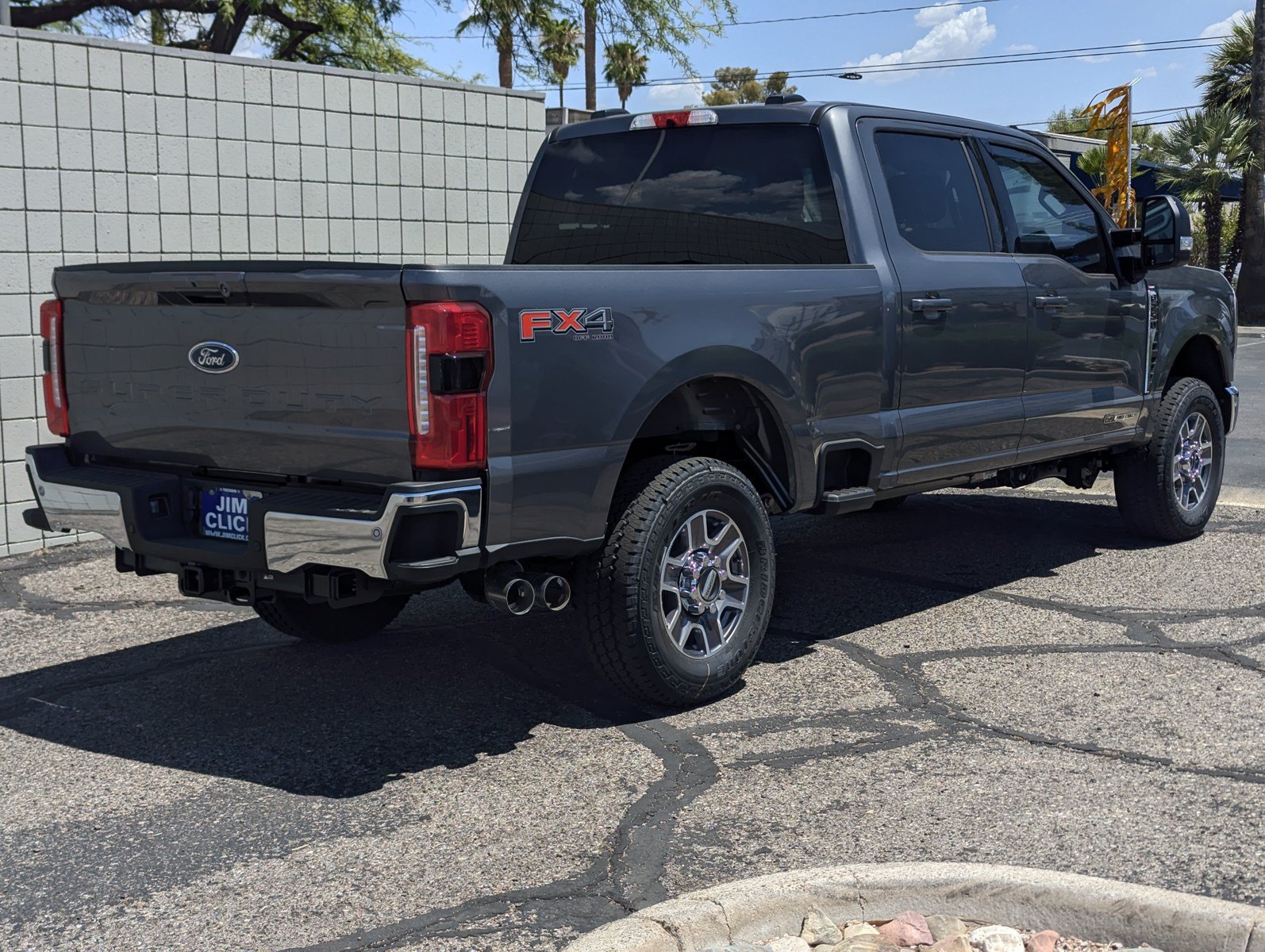 New 2026 Ford F250 Lariat w/ FX4 Off-Road Package AWD/4WD image 2