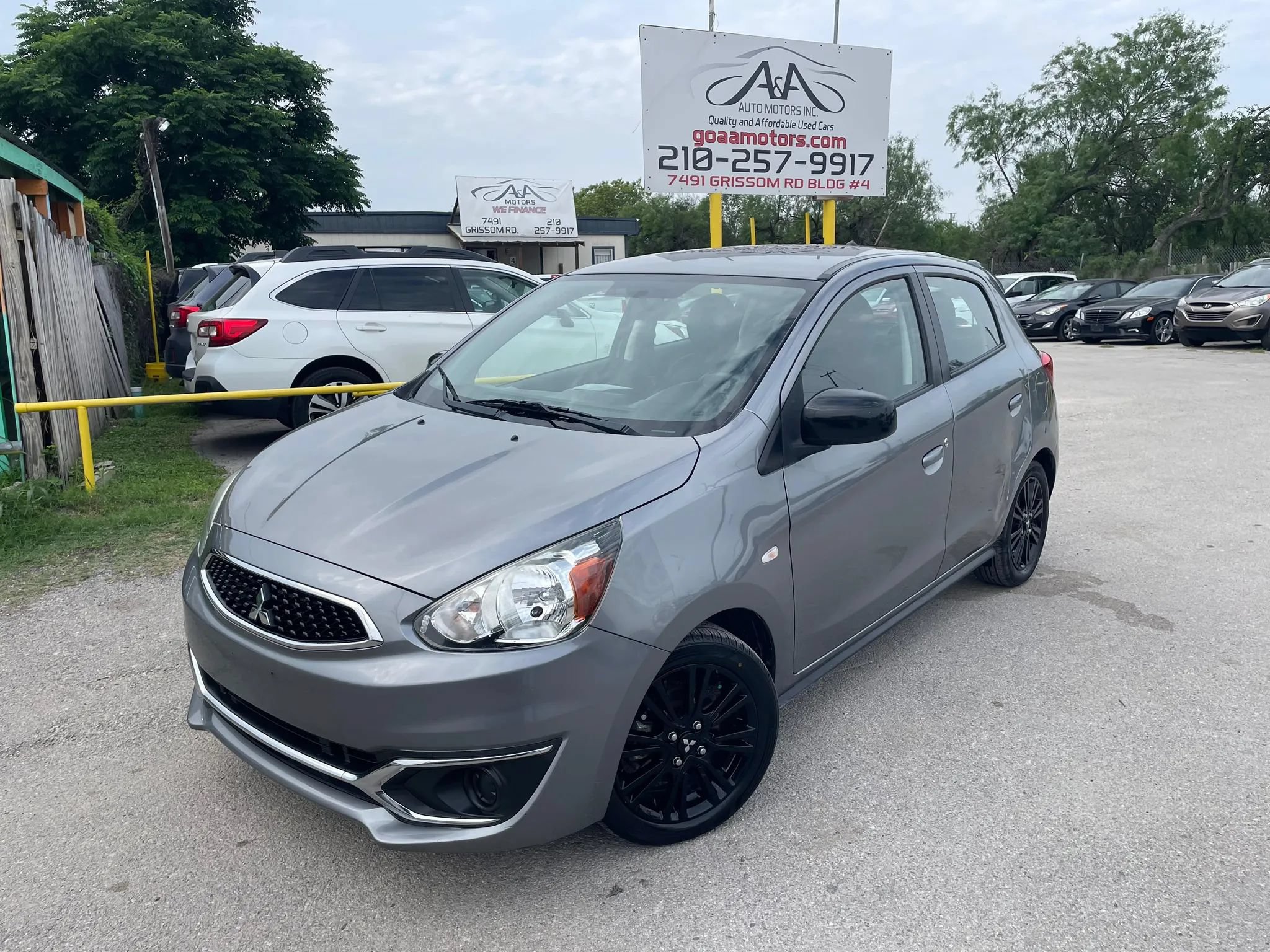 Used 2020 Mitsubishi Mirage LE FWD image 1