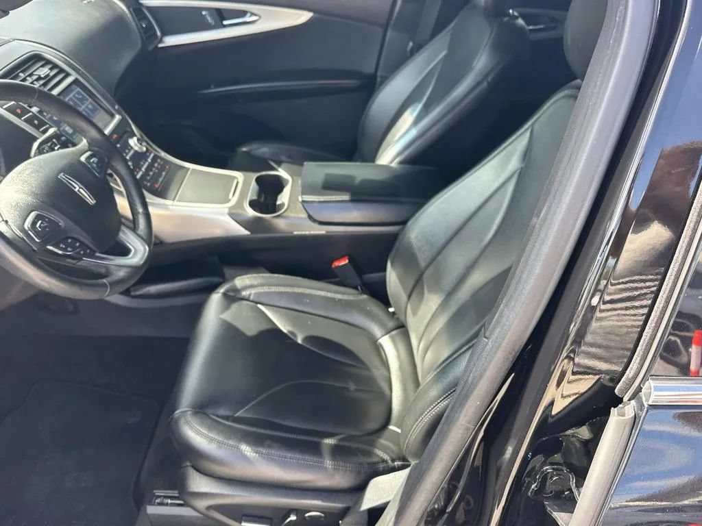 Used 2018 Lincoln MKX Premiere FWD image 18