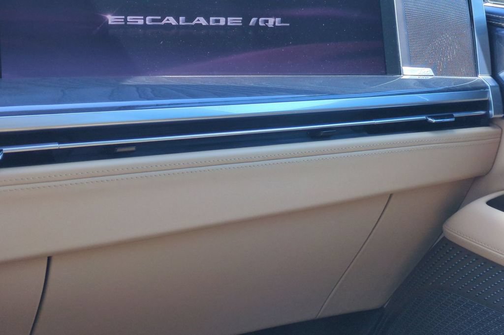 New 2026 Cadillac Escalade IQL Sport 2 AWD/4WD image 19