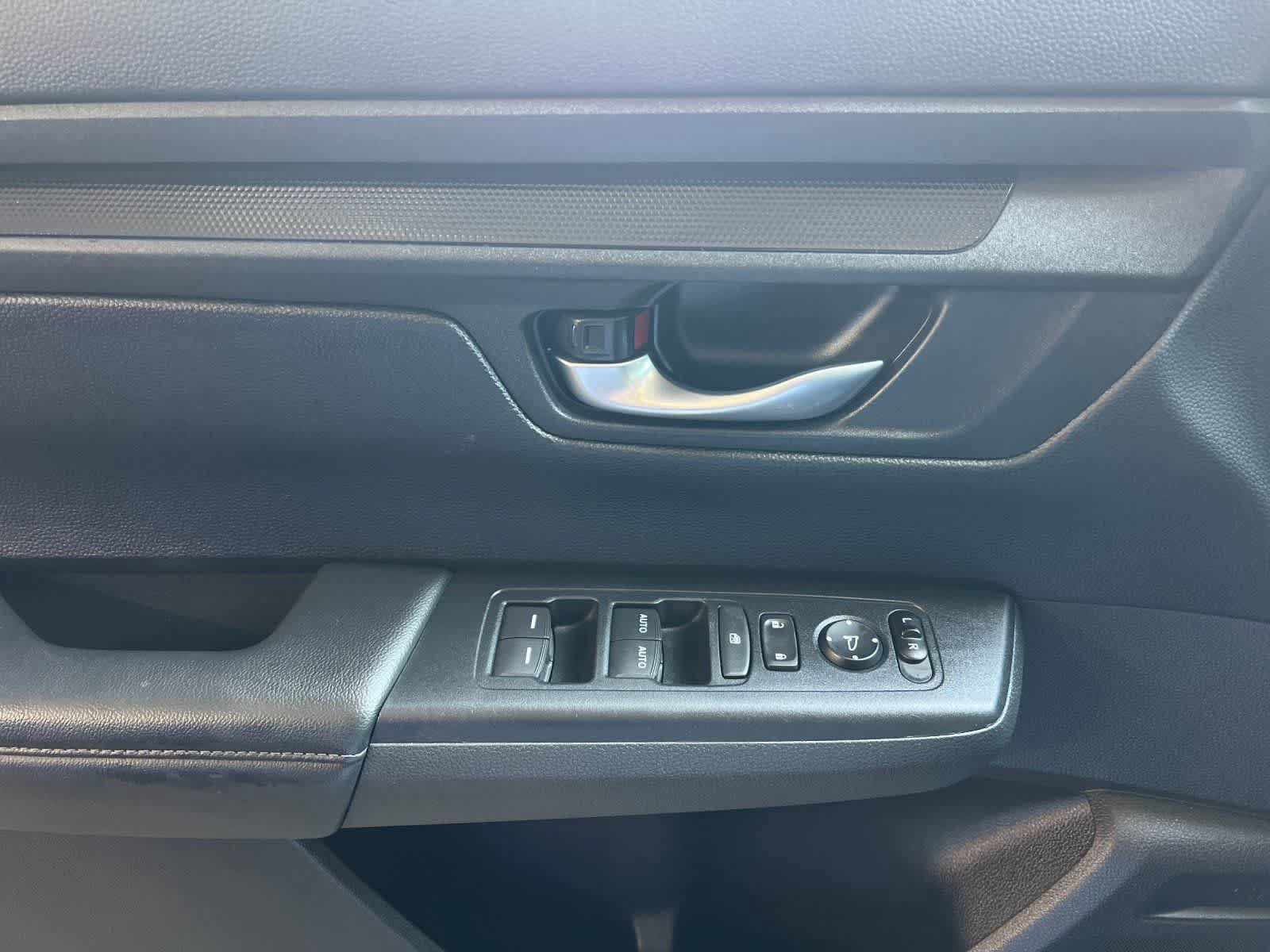 Used 2023 Honda CR-V EX image 13