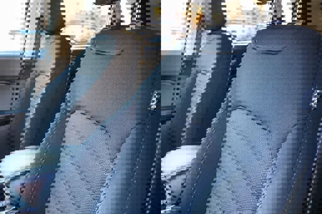 Used 2023 Ford Edge SE w/ Black Appearance Package image 23