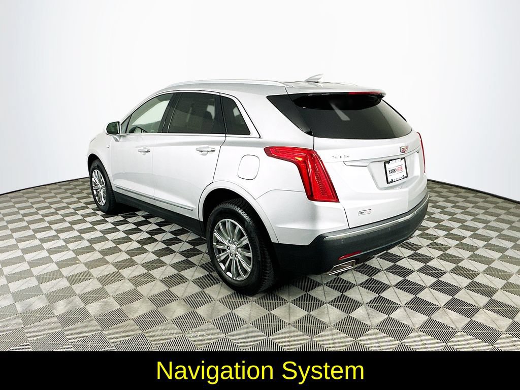 Used 2017 Cadillac XT5 Luxury FWD image 7