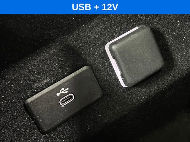 Used 2024 Cadillac Lyriq Tech RWD image 24