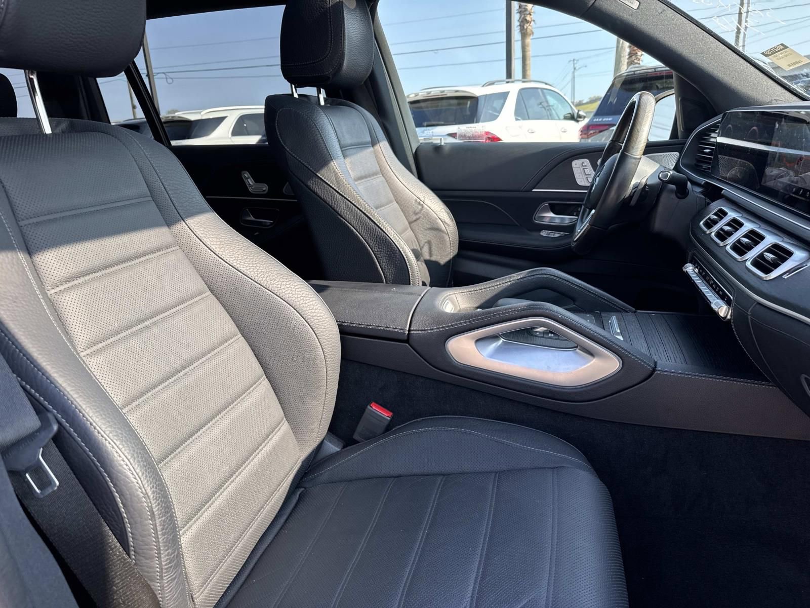 Used 2023 Mercedes-Benz GLS 450 GLS 450 image 13