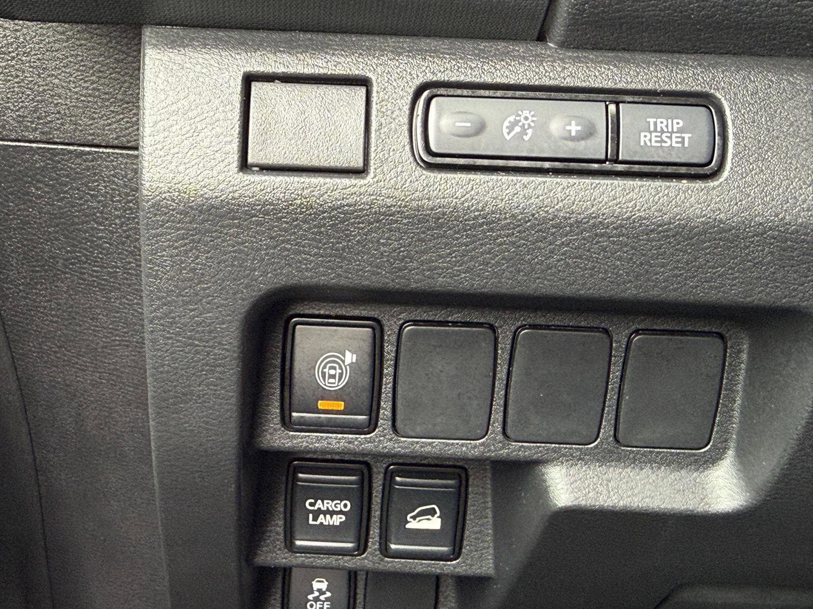 Used 2023 Nissan Frontier S w/ Technology Package image 32