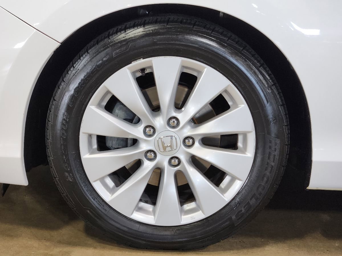 Used 2013 Honda Accord EX-L image 19