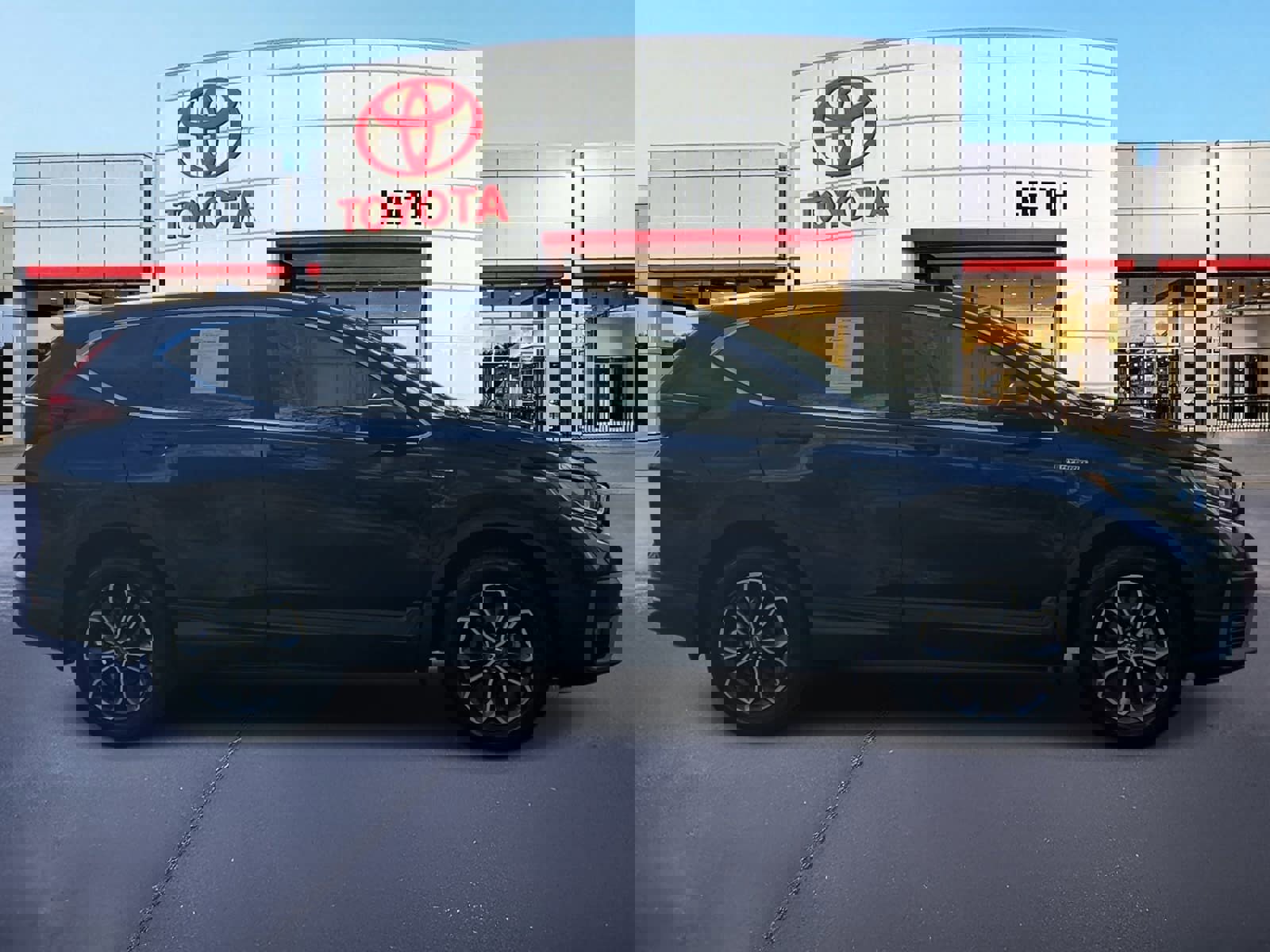 Used 2021 Honda CR-V EX-L image 4