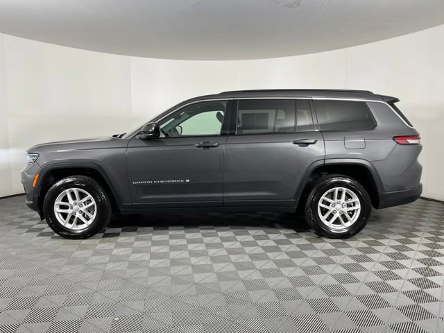 Used 2024 Jeep Grand Cherokee L Laredo RWD image 7