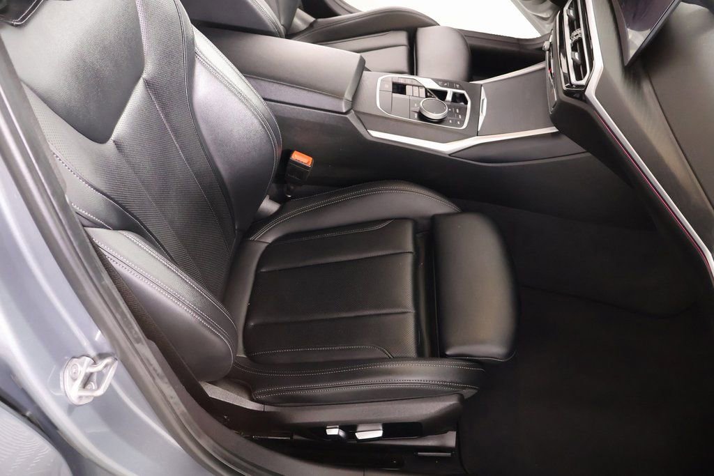 Used 2023 BMW 330i xDrive Sedan image 14