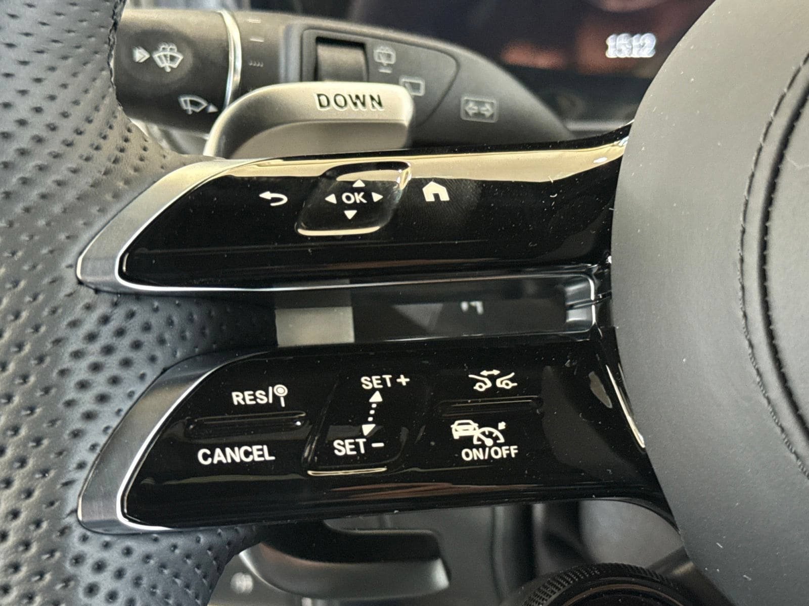 New 2027 Mercedes-Benz G 63 AMG 4MATIC image 18