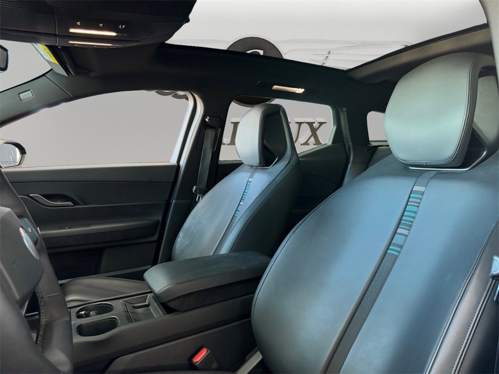 Used 2023 Fisker Ocean Ultra image 9