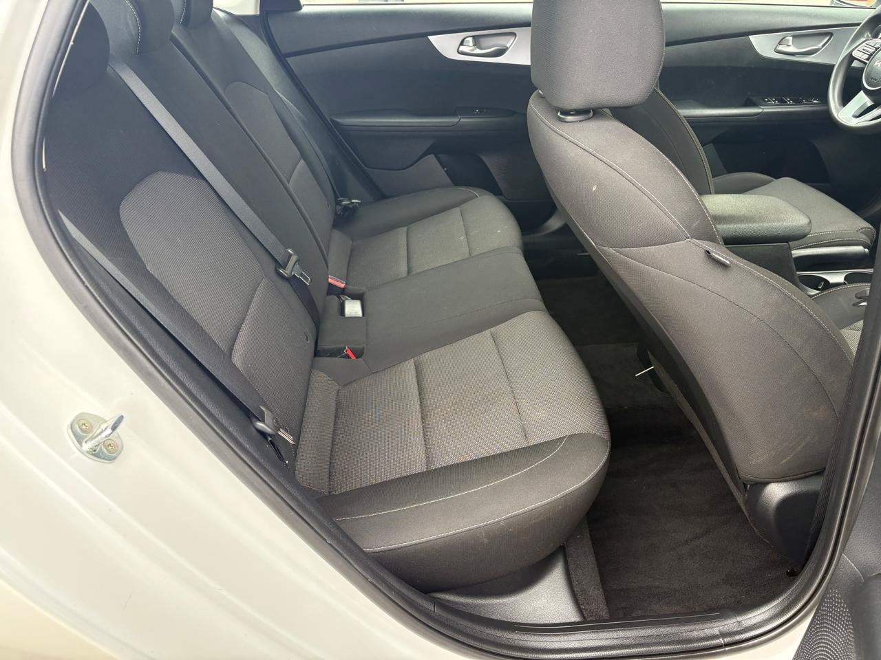 Used 2023 Kia Forte LXS FWD image 12