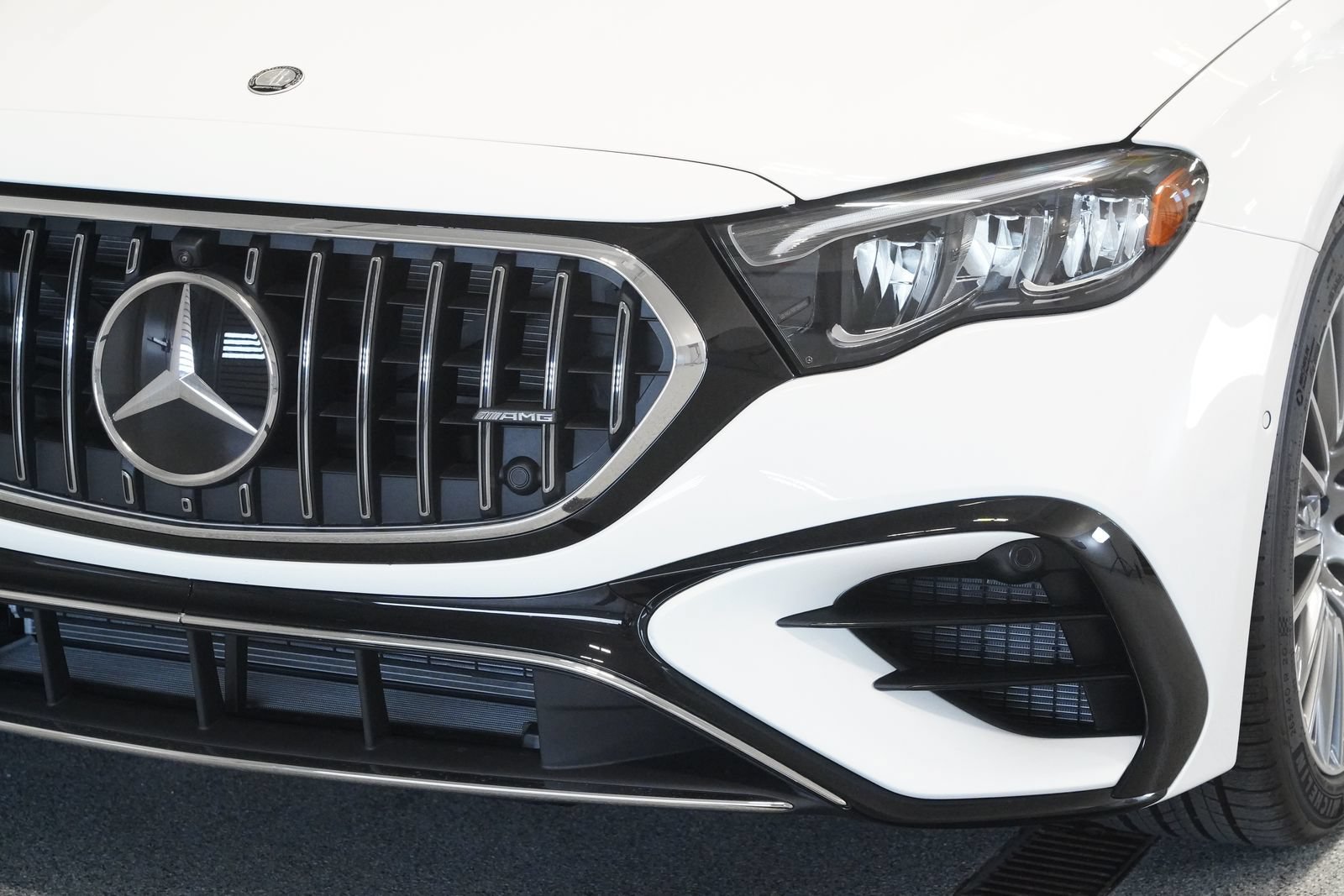 New 2027 Mercedes-Benz E 53 AMG e 4MATIC Sedan image 8