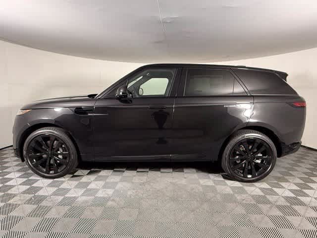 New 2027 Land Rover Range Rover Sport Dynamic SE AWD/4WD image 3