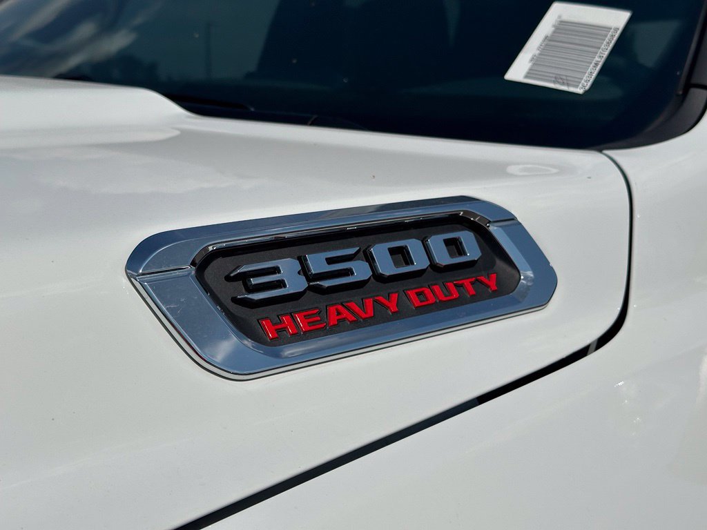 New 2026 RAM 3500 Laramie AWD/4WD image 41