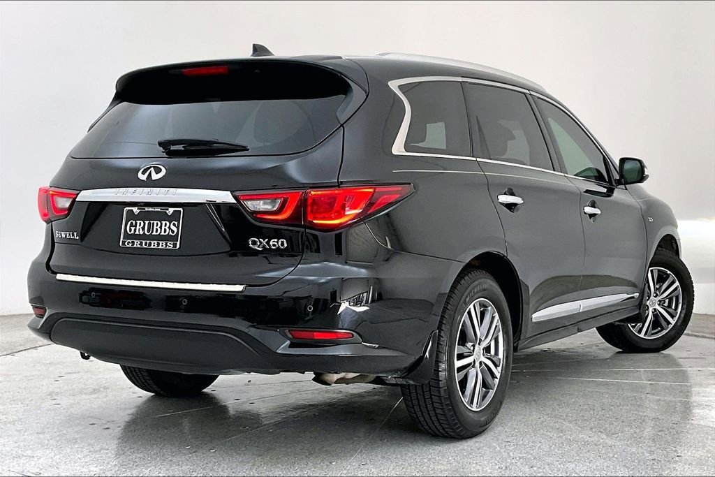 Used 2020 INFINITI QX60 Luxe w/ Essential Package image 2