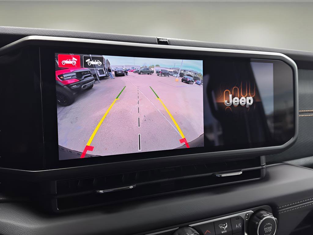 Used 2025 Jeep Wrangler Rubicon 392 image 13