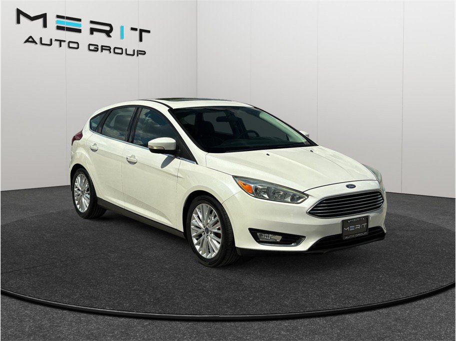 Used 2016 Ford Focus Titanium FWD video 1