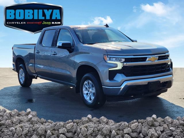 Used 2023 Chevrolet Silverado 1500 LT AWD/4WD image 2