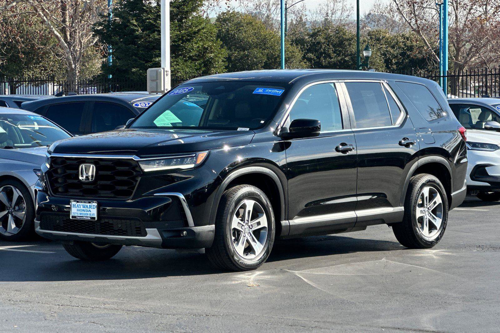 Certified 2025 Honda Pilot EX-L image 7