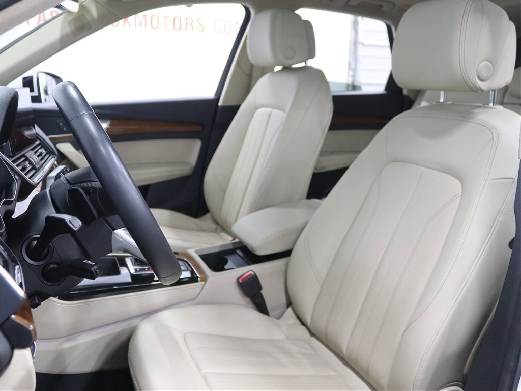 Used 2023 Audi Q5 2.0T Premium Plus image 12