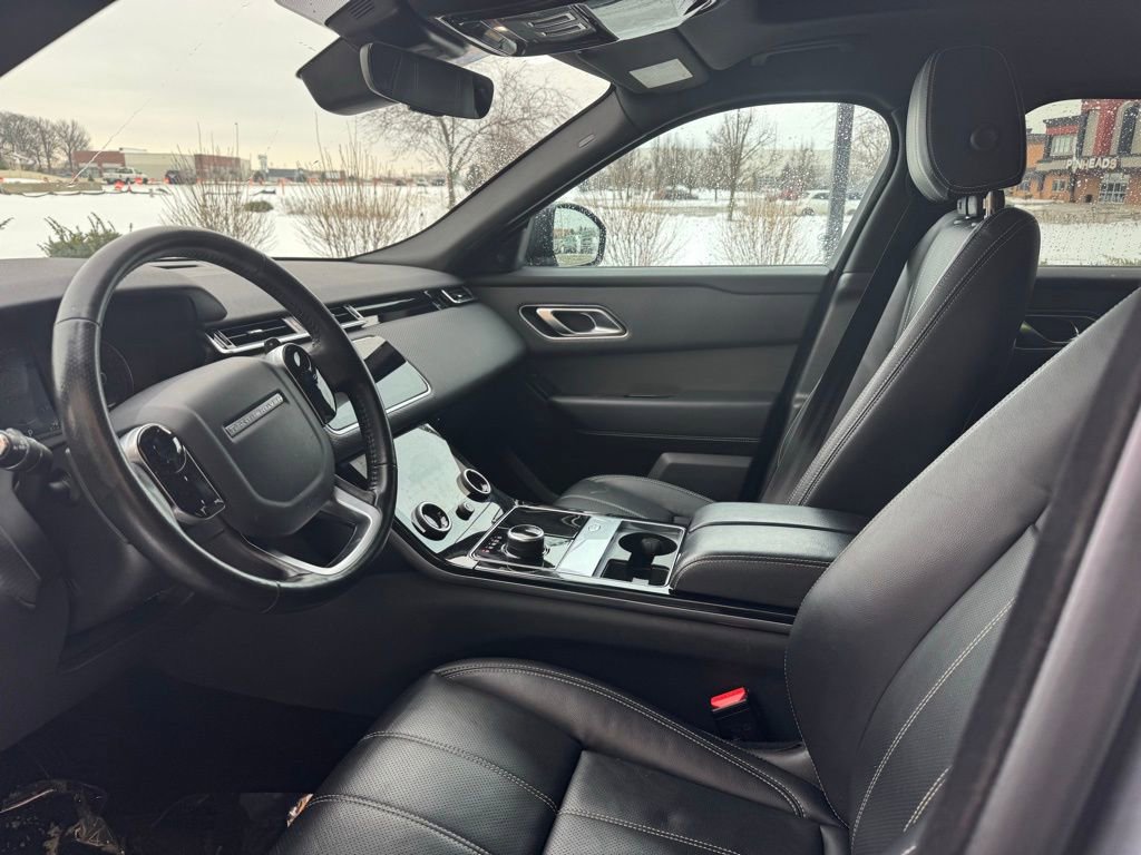 Used 2020 Land Rover Range Rover Velar S image 7