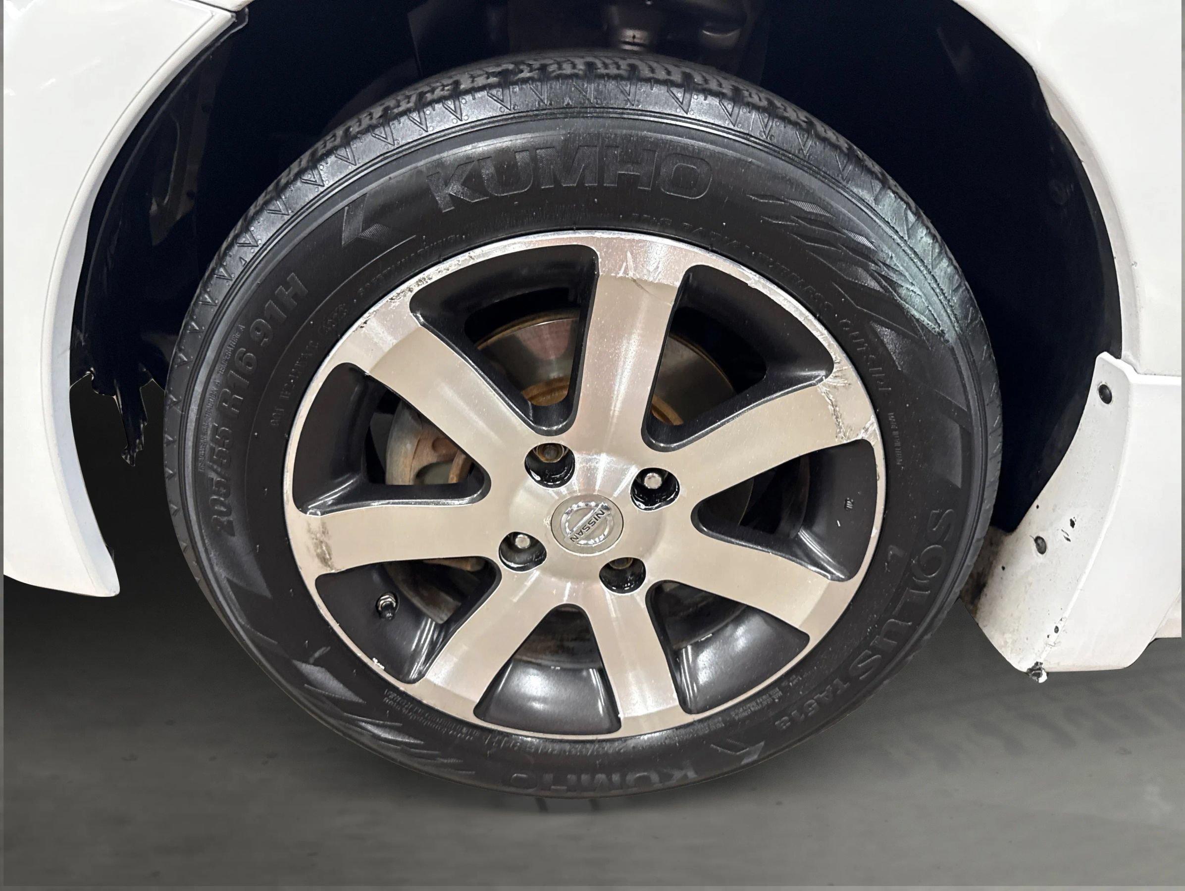 Used 2012 Nissan Sentra 2.0 SR w/ Special Edition Pkg FWD image 41