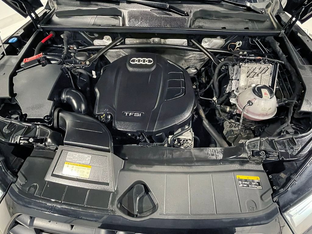 Used 2020 Audi Q5 2.0T Premium w/ Titanium Sport Package image 39