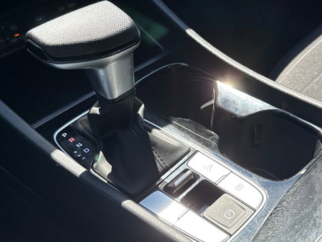 Certified 2025 Hyundai Santa Cruz SE image 25