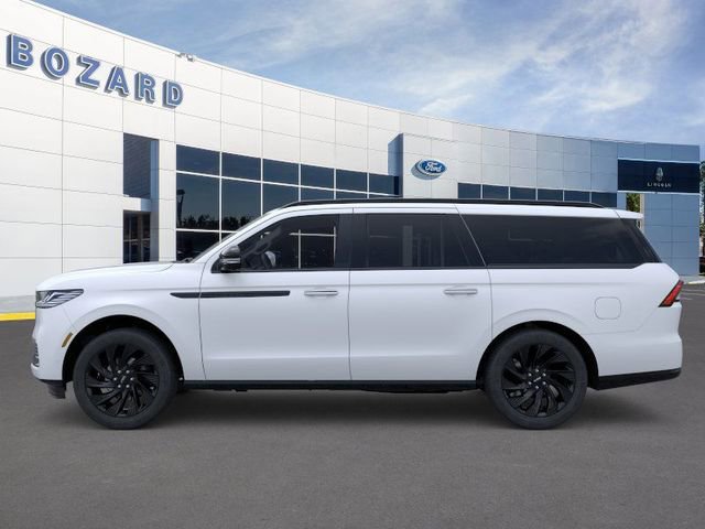 New 2025 Lincoln Navigator L Reserve w/ Jet Appearance Package AWD/4WD image 3