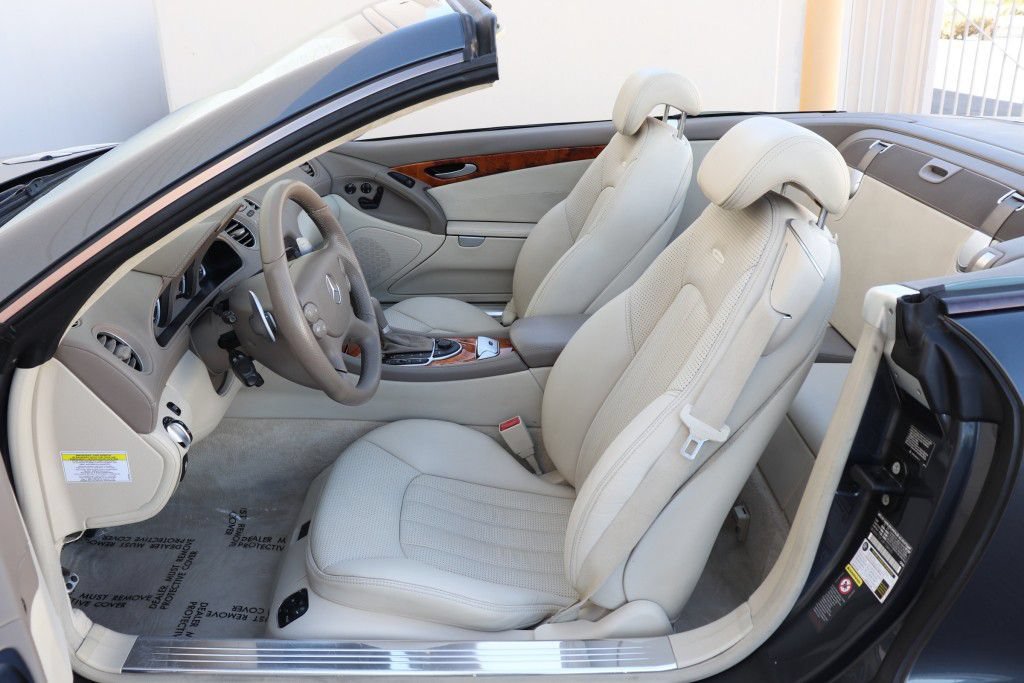 Used 2008 Mercedes-Benz SL 55 AMG image 26
