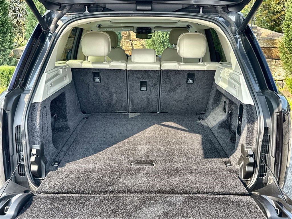 Certified 2023 Land Rover Range Rover SE image 17