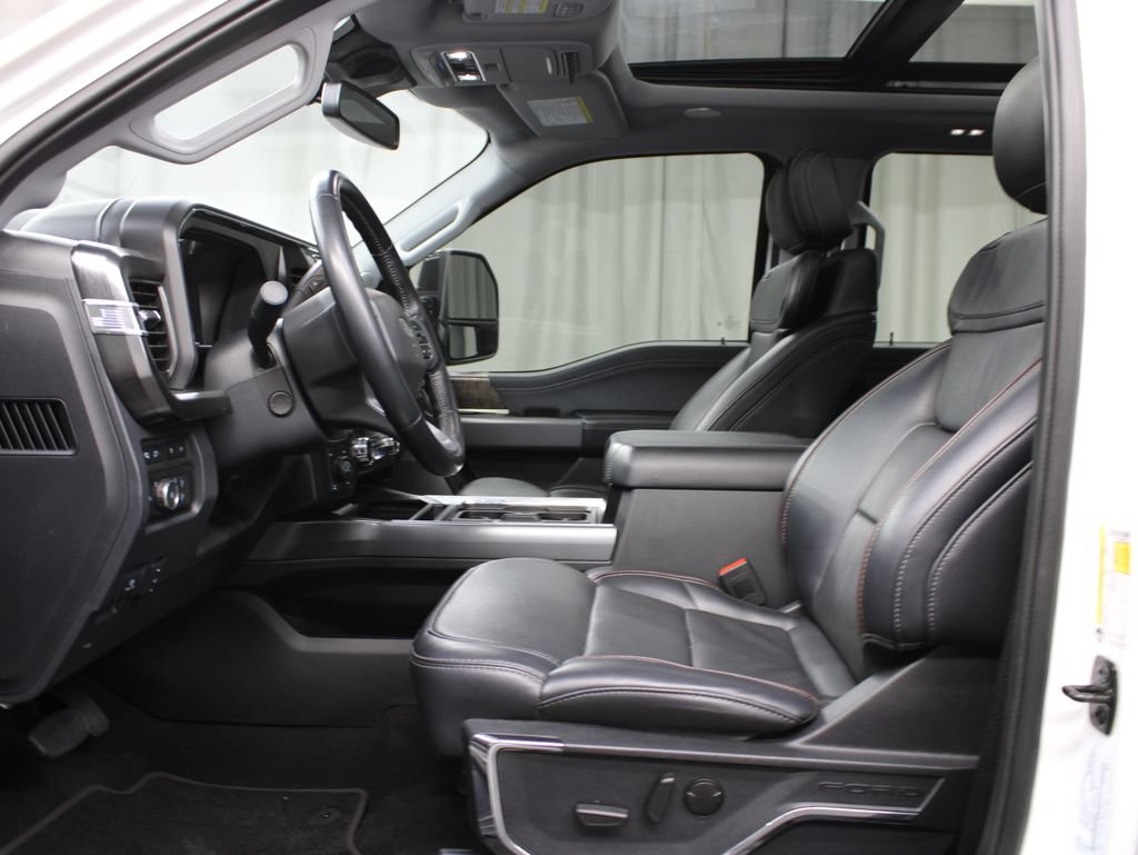 Used 2024 Ford F250 Lariat w/ Lariat Ultimate Package AWD/4WD image 17