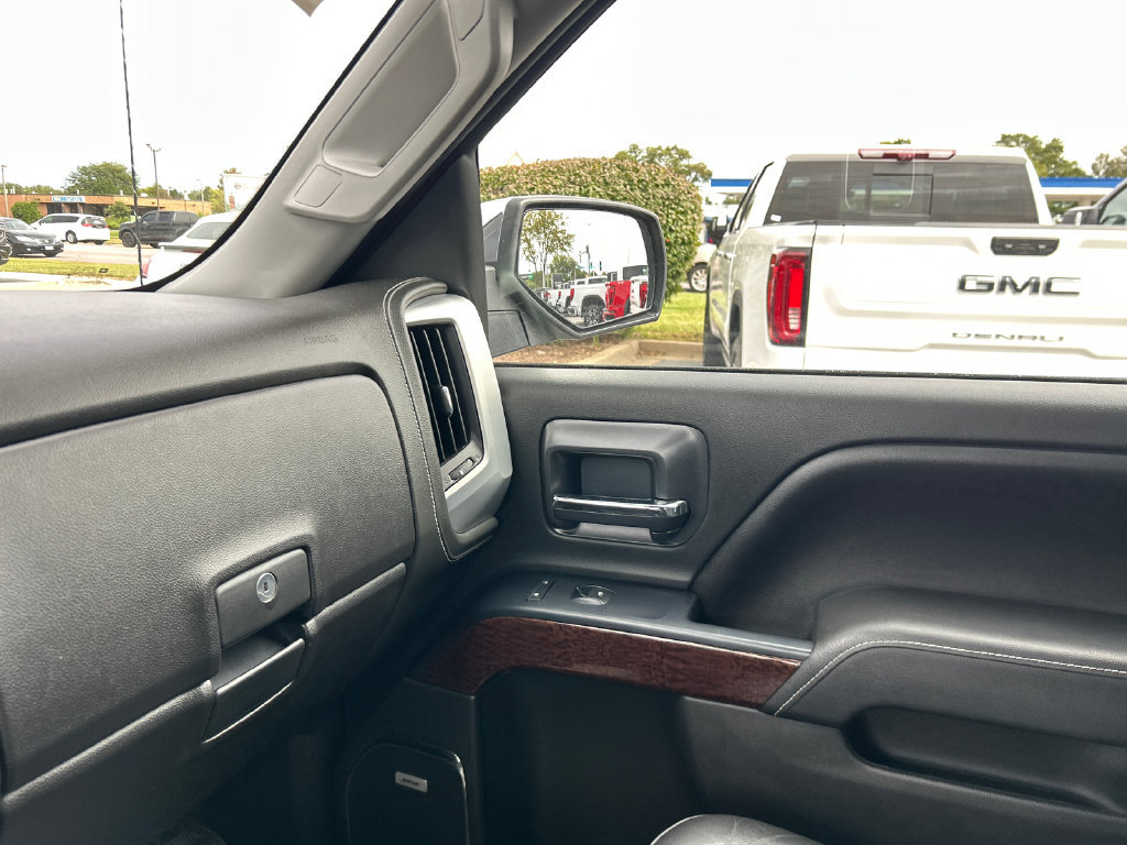 Certified 2015 GMC Sierra 1500 SLT w/ SLT Crew Cab Value Package AWD/4WD image 29