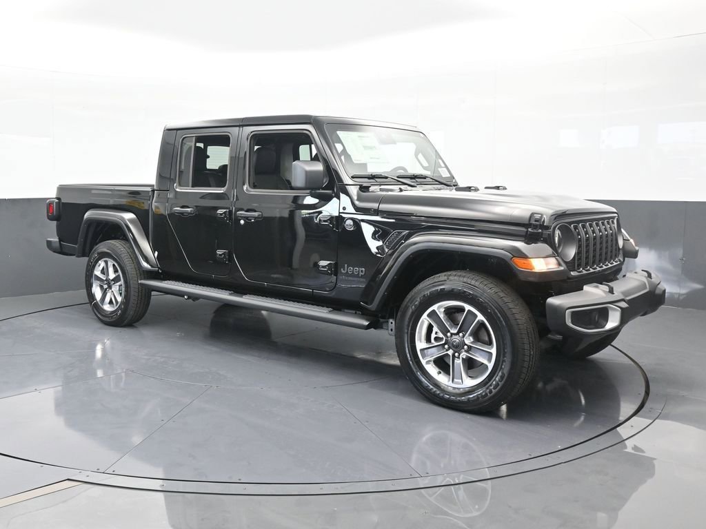 Used 2024 Jeep Gladiator Sport w/ Premium Package image 8